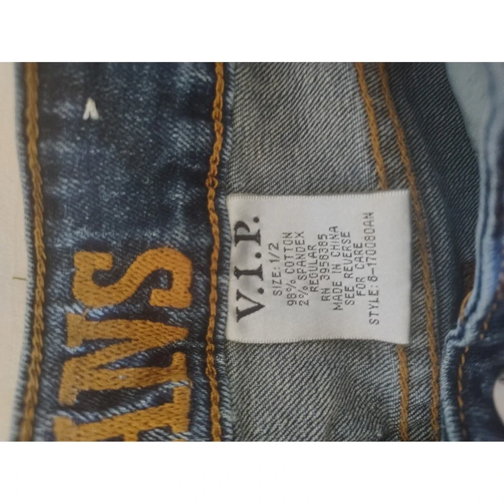 VIP Jeans Womens Distressed Denim Shorts Dark Wash Cuffed Size 1/2 8-170080AN - Picture 2 of 3
